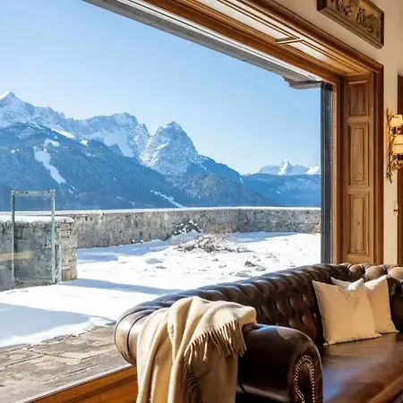 Luxuriose Alpenresidenz Mit Spektakularem Bergblick Vor Den Toren Munchen 빌라 *